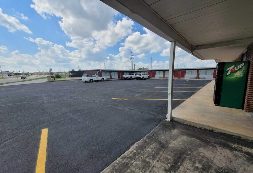 فندق على الطريق Lamplighter Inn By Oyo Independence