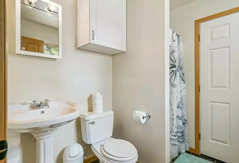 モーテル South Arm Retreats Combined 2br Lakeview
