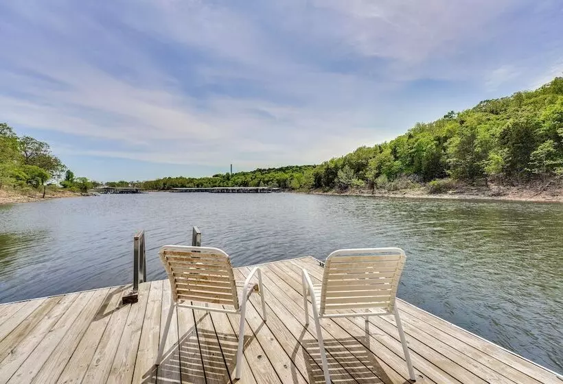Pet Friendly Branson Gem: Walk To Table Rock Lake