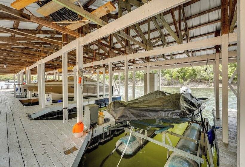 Pet Friendly Branson Gem: Walk To Table Rock Lake