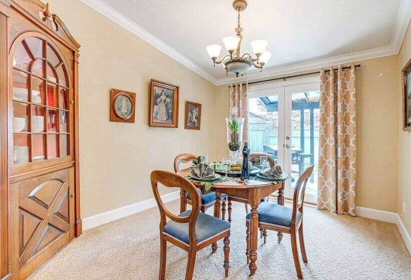 Redmond Home W/ Deck & Patio: 17 Mi To Seattle