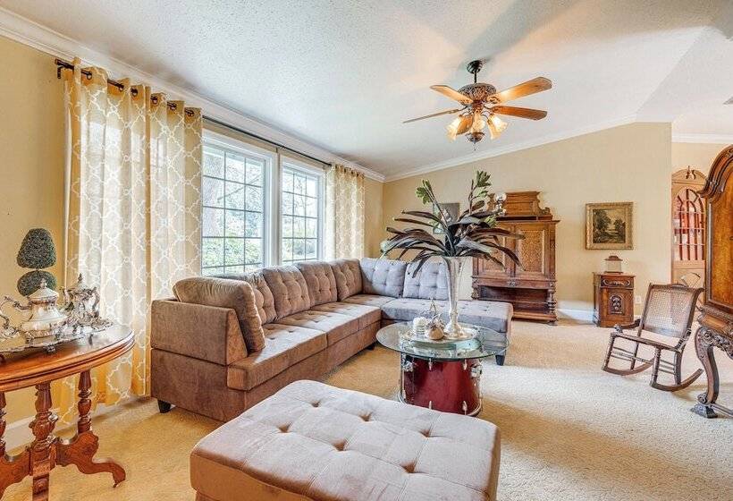 Redmond Home W/ Deck & Patio: 17 Mi To Seattle