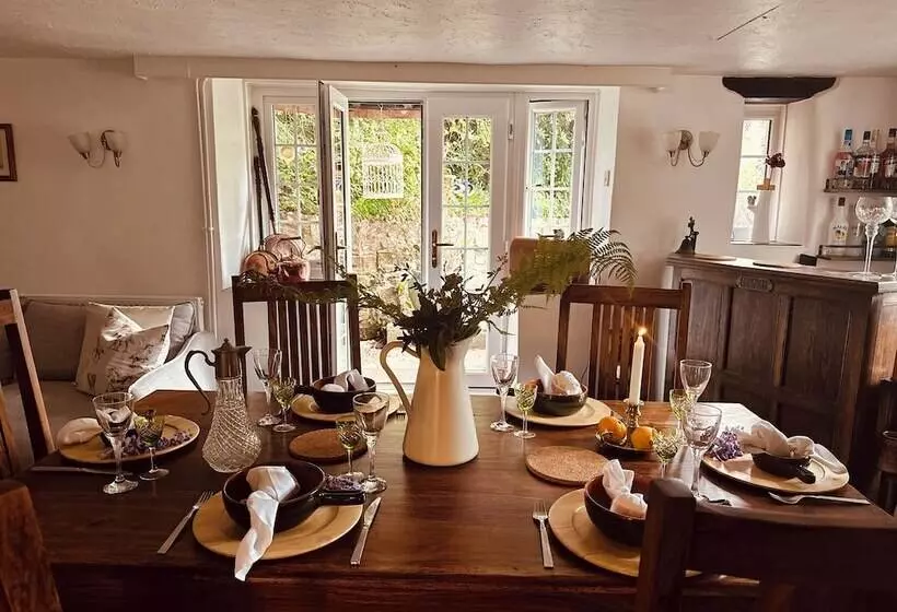 Residenssi Charming Holiday Cottage In Devon   Country Views