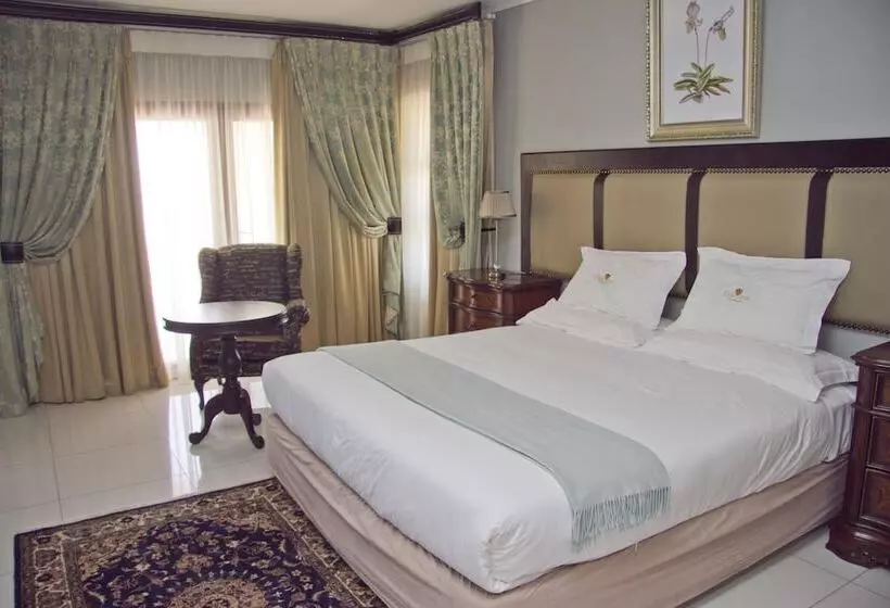 Dakarai B&b