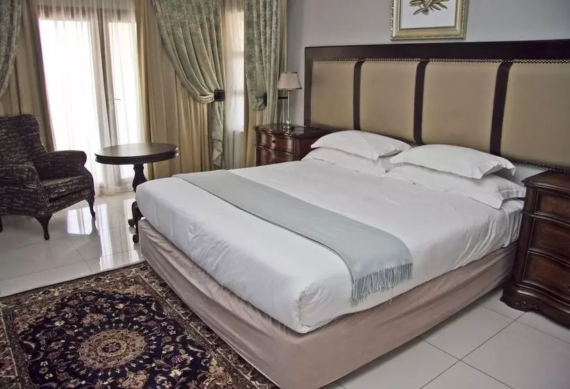 Dakarai B&b