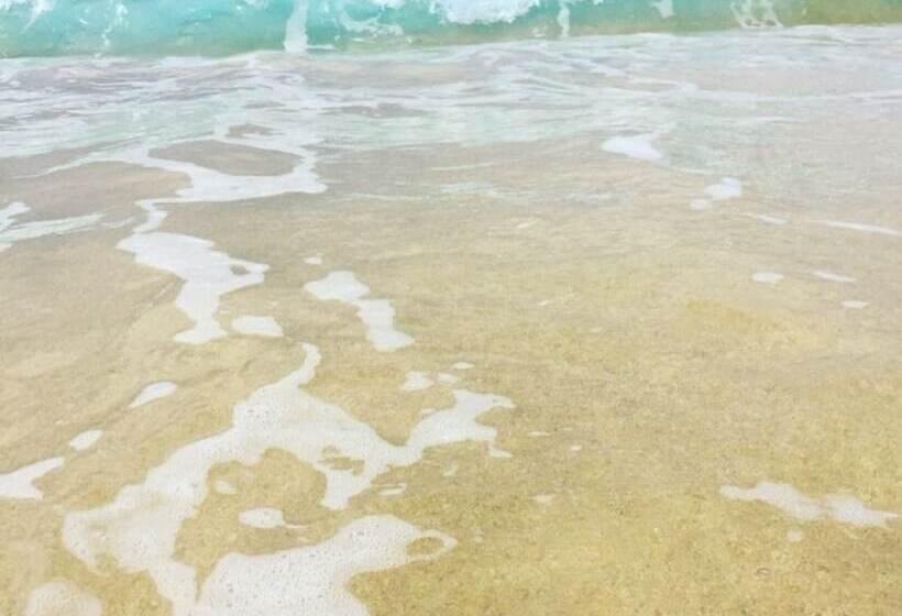 Guest House Love&peace!!   Hostel