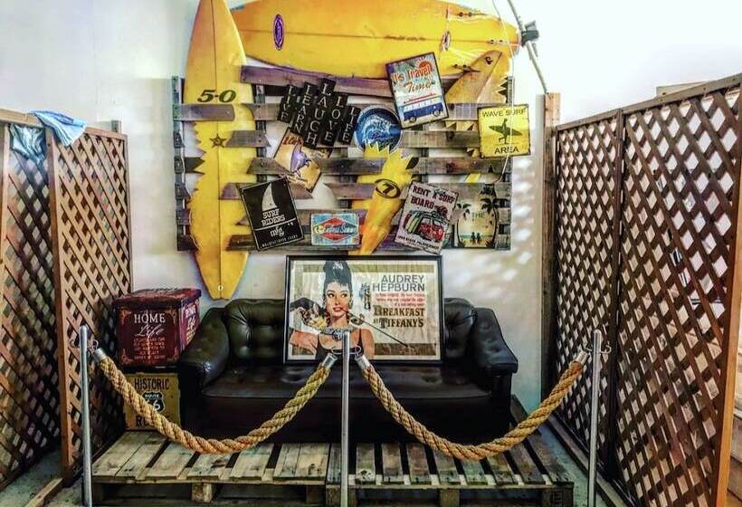 Guest House Love&peace!!   Hostel