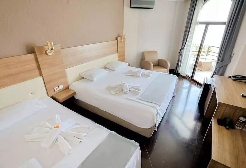 ホテル Kaju Beach