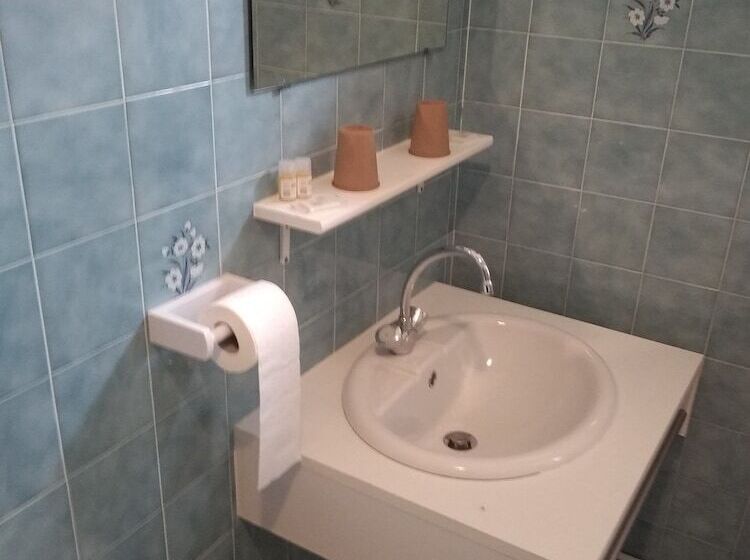 فندق L Auberge Du Drot