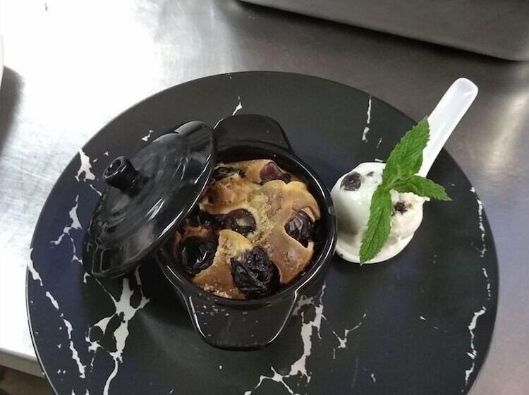 فندق L Auberge Du Drot