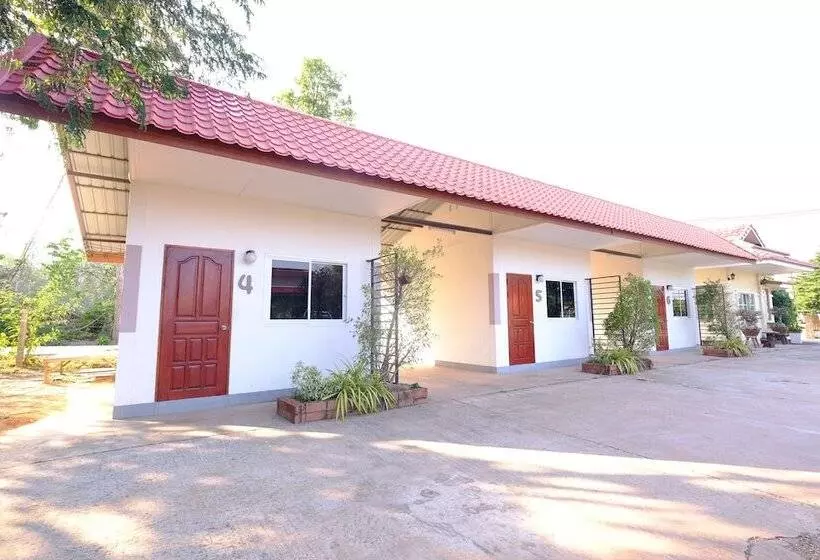 ホテル Prompong Resort Mukdahan