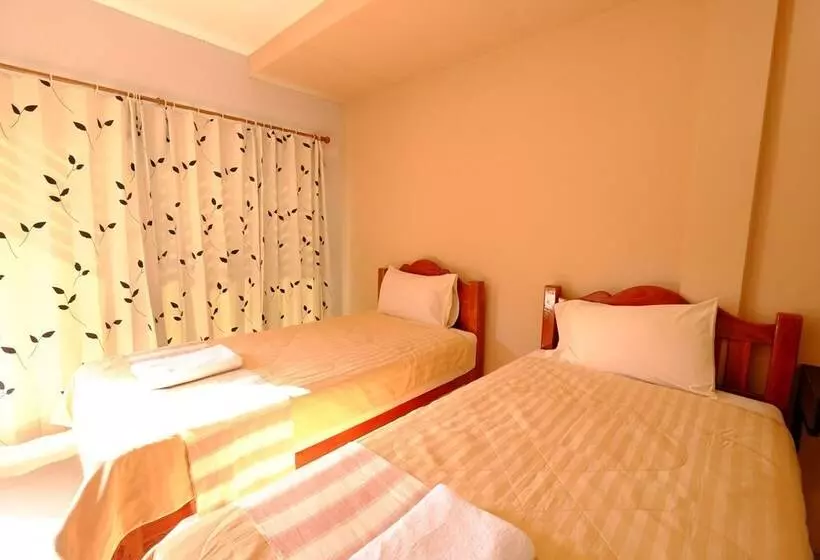 ホテル Prompong Resort Mukdahan
