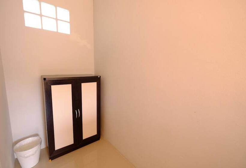 فندق Prompong Resort Mukdahan