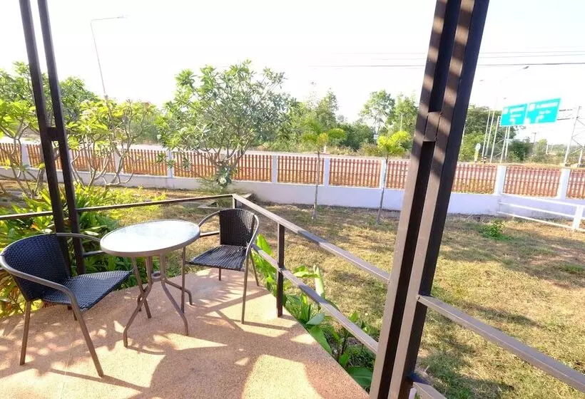ホテル Prompong Resort Mukdahan