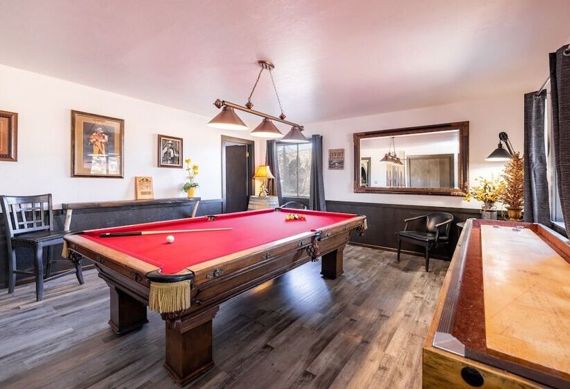 호텔 Shay Meadows Ranch And Resort #1999