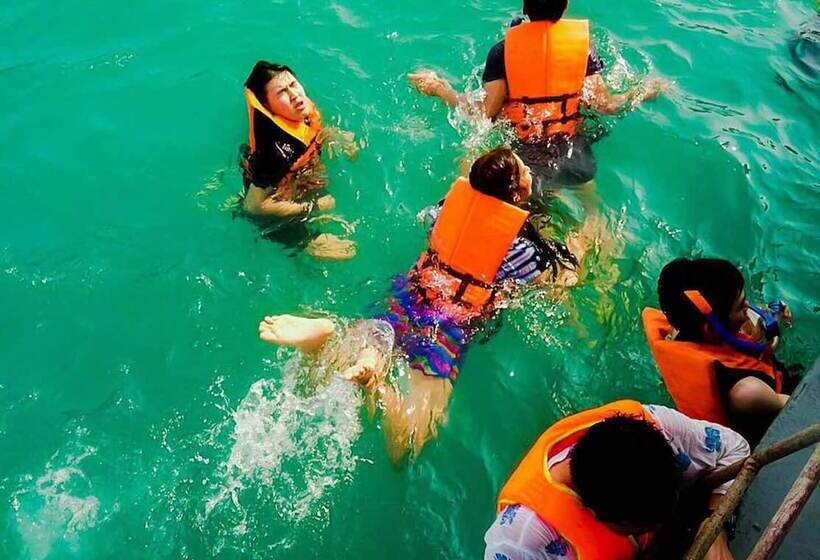 Otel Tam Pang Beach Resort