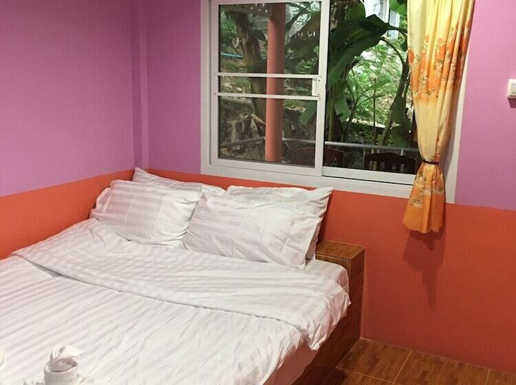 Hotel Tam Pang Beach Resort