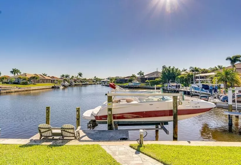 Luxe Home In Punta Gorda W/ Pool: Canal Views!