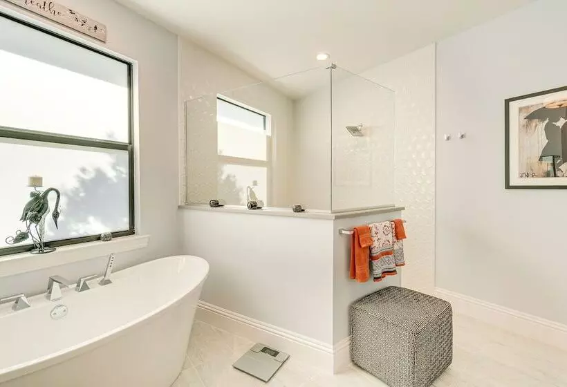 Luxe Home In Punta Gorda W/ Pool: Canal Views!