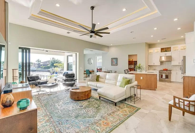 Luxe Home In Punta Gorda W/ Pool: Canal Views!