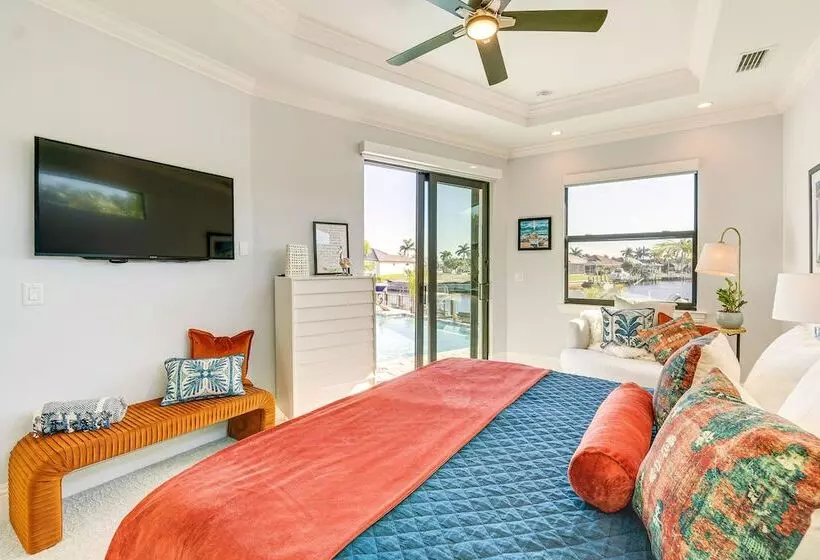 Luxe Home In Punta Gorda W/ Pool: Canal Views!