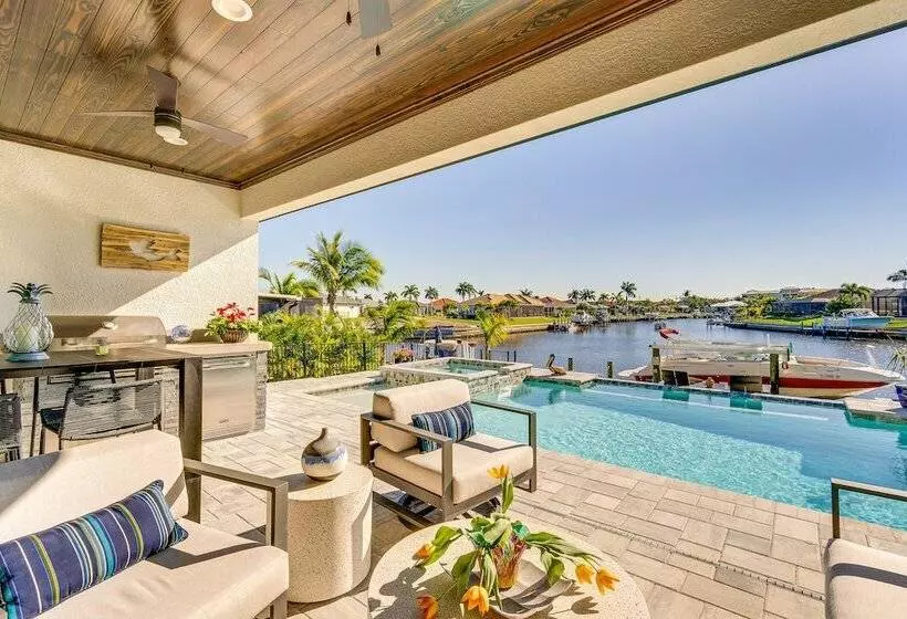 Luxe Home In Punta Gorda W/ Pool: Canal Views!