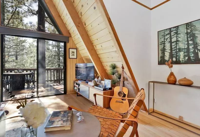 Moonridge Modern Chalet #2453