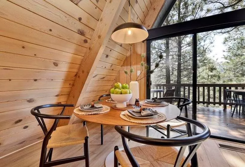 Moonridge Modern Chalet #2453