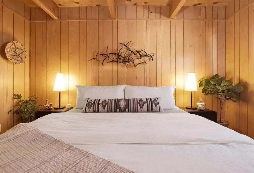 Moonridge Modern Chalet #2453