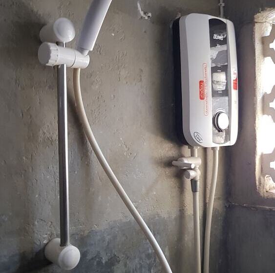 Пансион Pirates Cove Bar And Restauant