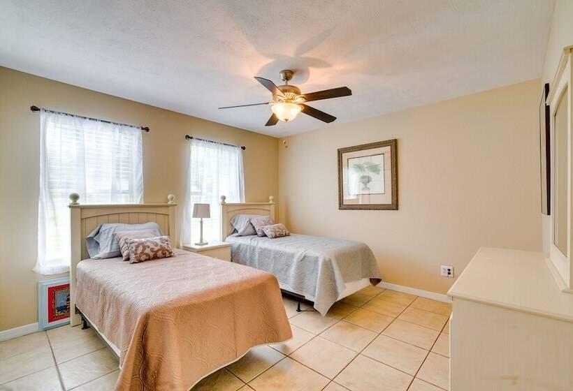 Sunny Ocala Oasis W/ Grill: Near National Forest!