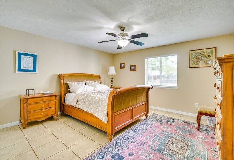 Sunny Ocala Oasis W/ Grill: Near National Forest!