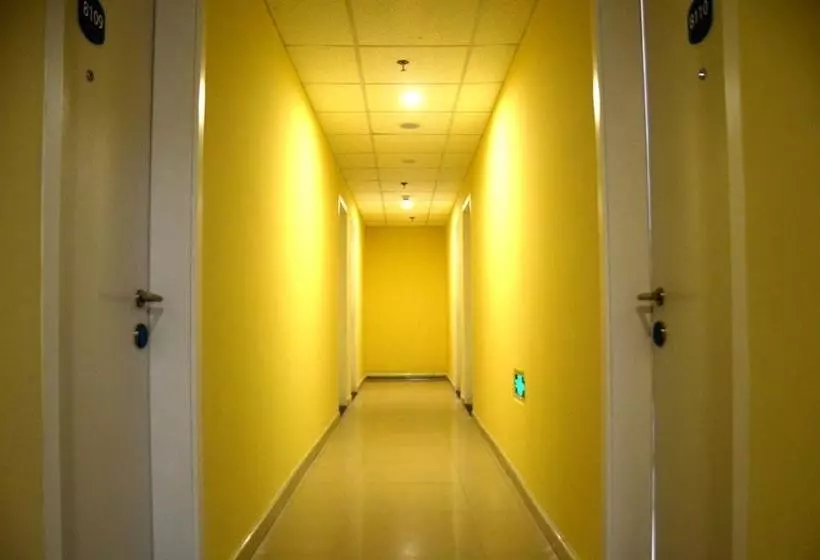 Hotel Hanting  Baoding Wanbo Square