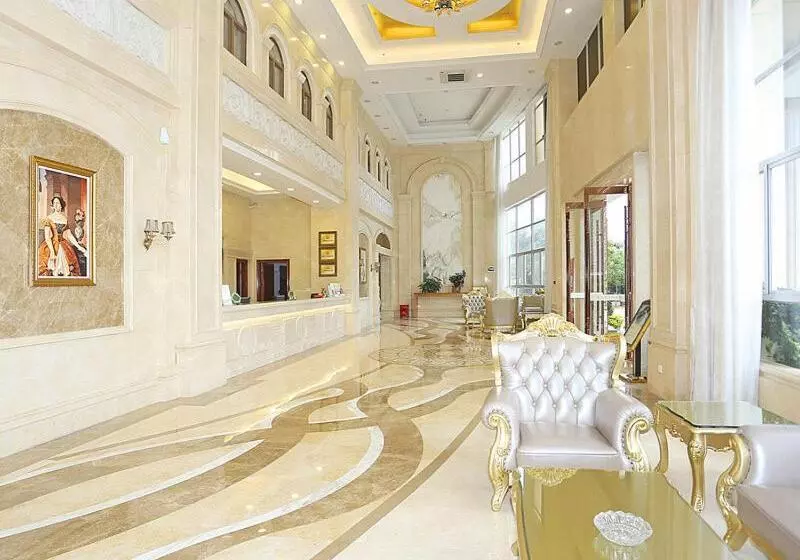 Vienna Hotel Shantou Longhu South Taishan Road