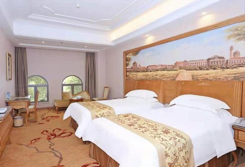 Vienna Hotel Shantou Longhu South Taishan Road