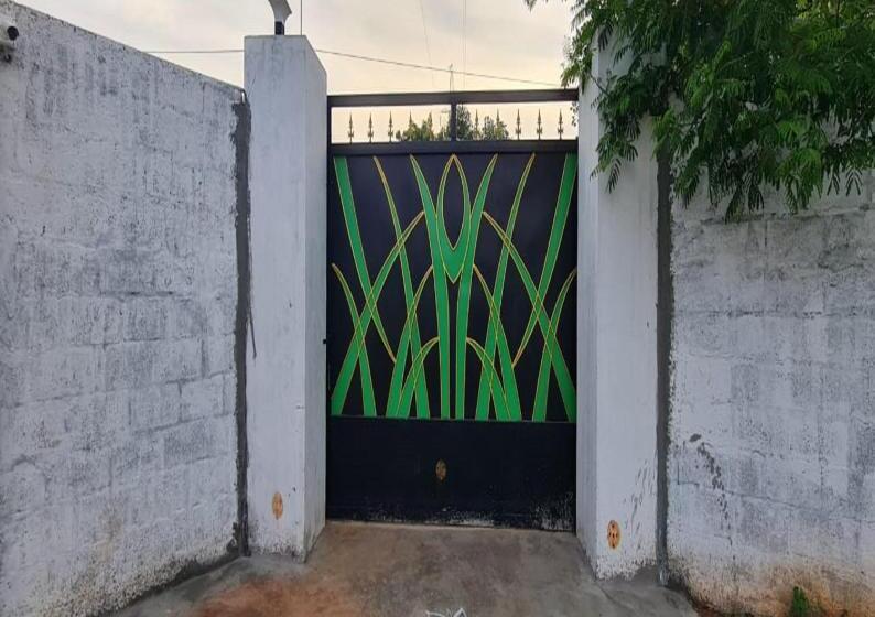 בית מלון כפרי Greenwoods Farm House