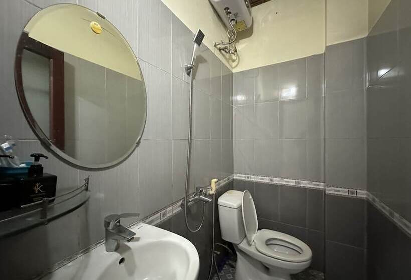 هتل Oyo 1242 Nha Nghi Kim Chi