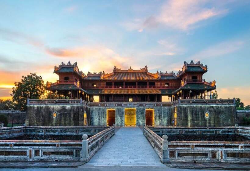 هتل Oyo 1242 Nha Nghi Kim Chi