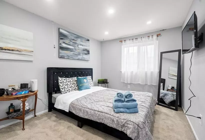 Majatalo Globalstay Rooming House In Scarborough