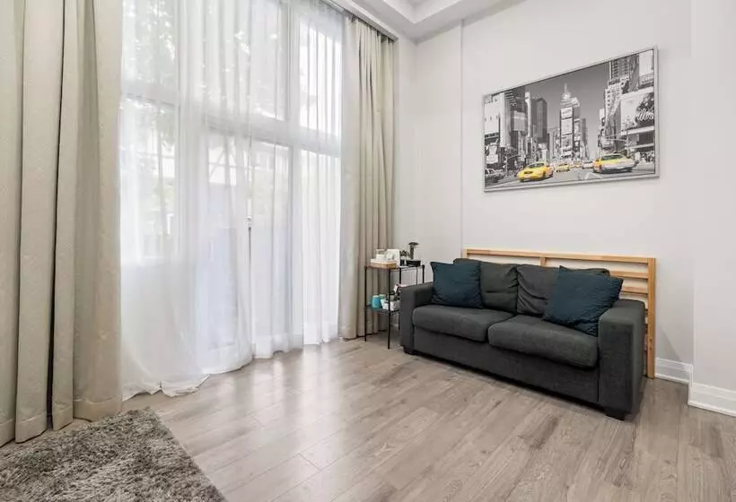 Majatalo Globalstay Rooming House In Scarborough