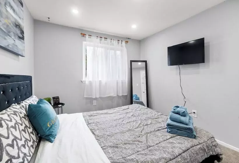 Majatalo Globalstay Rooming House In Scarborough