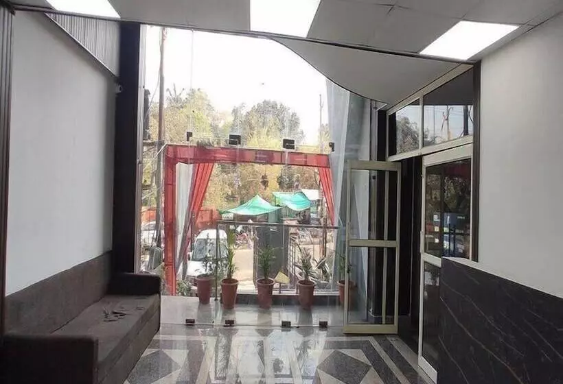 Hotelli Jhansi Castle Inn