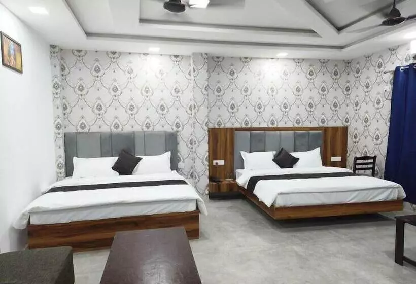 Hotelli Jhansi Castle Inn