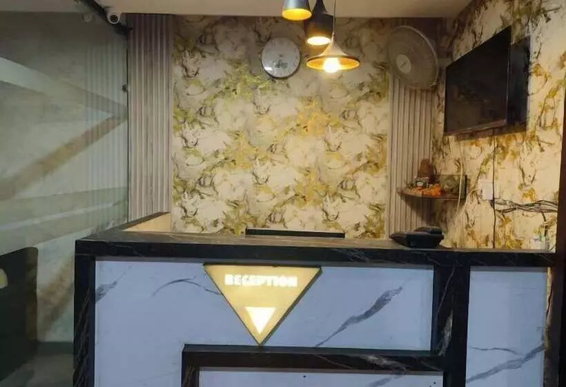 Hotelli Jhansi Castle Inn