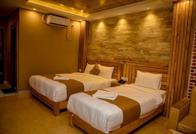 هتل Matina Suites