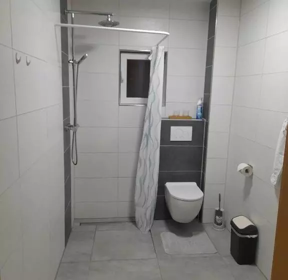 Aamiaismajoitus (B&B) Rosenhaus Volz