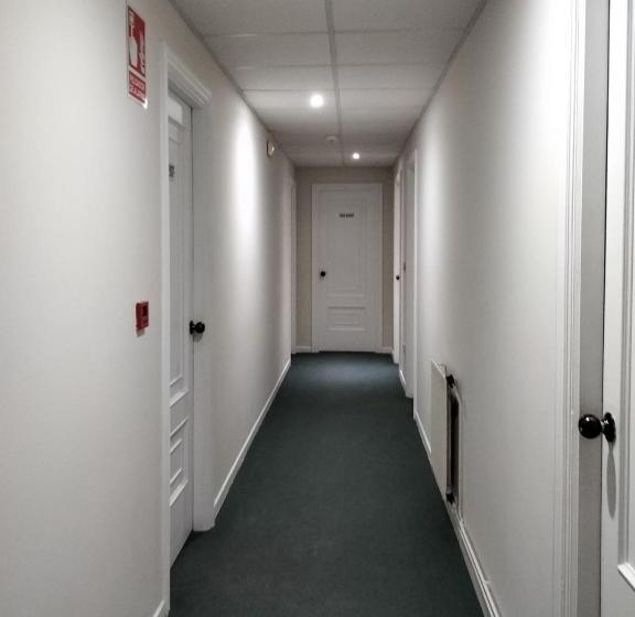 Отель Alda Ribeira