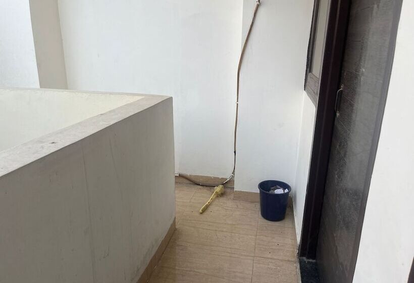 בית מלון כפרי Cleo Elegance Rooms & Banquet