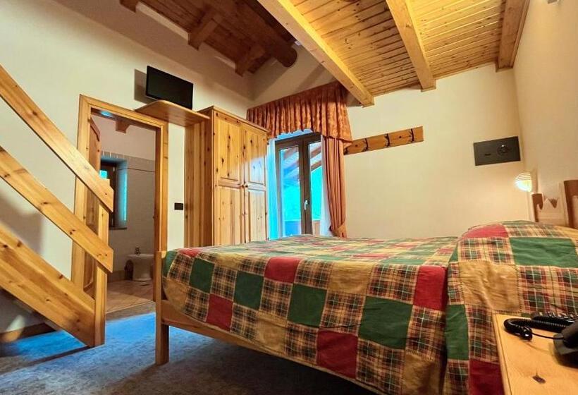 בית מלון כפרי Le Pinete