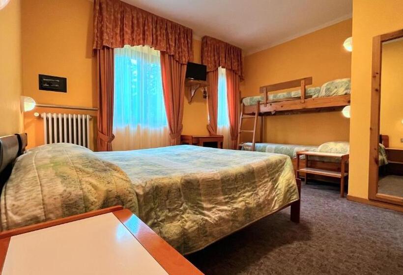 בית מלון כפרי Le Pinete